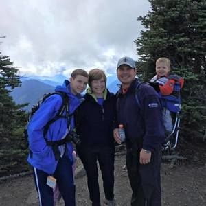 Meet your Posher, Kelly